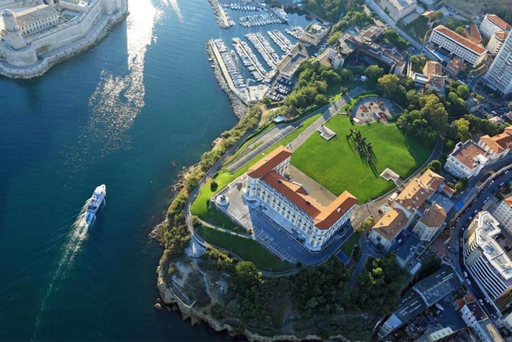 T2 47M2 Avec Terrasse - Proche Gare Marseille Apartment Exterior foto